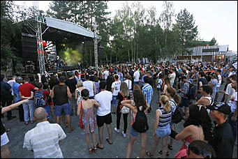 6 августа 2017 г., Барнаул. Екатерина Смолихина   "Парк рок -2017": как прошел первый масштабный барнаульский рок-фестиваль