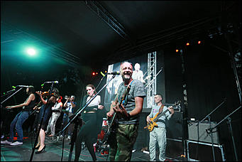 6 августа 2017 г., Барнаул. Екатерина Смолихина   "Парк рок -2017": как прошел первый масштабный барнаульский рок-фестиваль