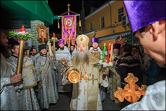 1 май 2016 г., Барнаул. Фото: Михаил Полубедов   Христос Воскресе!!! 