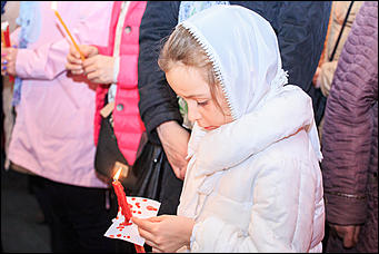 1 май 2016 г., Барнаул. Фото: Михаил Полубедов   Христос Воскресе!!! 
