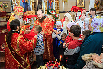 1 май 2016 г., Барнаул. Фото: Михаил Полубедов   Христос Воскресе!!! 