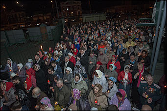 1 май 2016 г., Барнаул. Фото: Михаил Полубедов   Христос Воскресе!!! 