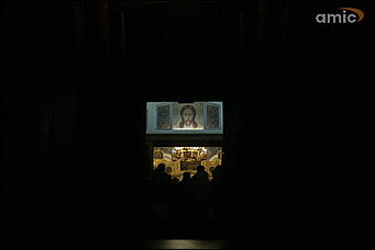 9 апреля 2018 г., Барнаул. Екатерина Смолихина   Свечи, куличи и хороводы: барнаульская Пасха в объективе Amic.ru