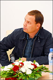 12 сентября 2010 г., Барнаул   «Сибирский PATROL» от компании «Nissan Мотор Рус» совместно с Автоцентром АНТ, официальным дилером Nissan в Барнауле 