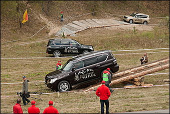 12 сентября 2010 г., Барнаул   «Сибирский PATROL» от компании «Nissan Мотор Рус» совместно с Автоцентром АНТ, официальным дилером Nissan в Барнауле 