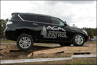 12 сентября 2010 г., Барнаул   «Сибирский PATROL» от компании «Nissan Мотор Рус» совместно с Автоцентром АНТ, официальным дилером Nissan в Барнауле 
