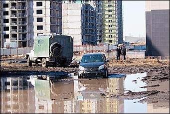 1 апрель 2016 г., Барнаул © Амител Вячеслав Мельников Наводнение на улицах Взлетная и Солнечная поляна. Фоторепортаж