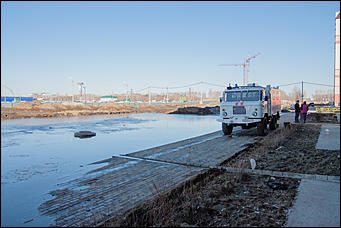 1 апрель 2016 г., Барнаул © Амител Вячеслав Мельников Наводнение на улицах Взлетная и Солнечная поляна. Фоторепортаж