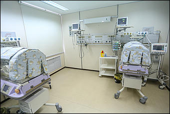 16 ноября 2017 г., Барнаул. Екатерина Смолихина   Как в алтайском перинатальном центре выхаживают недоношенных детей