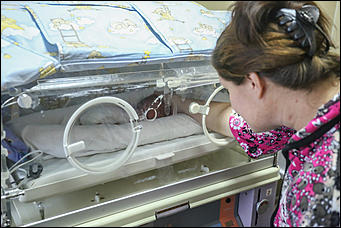 16 ноября 2017 г., Барнаул. Екатерина Смолихина   Как в алтайском перинатальном центре выхаживают недоношенных детей