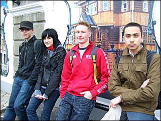 1 мая 2009 г., Барнаул   Один праздник - два митинга 