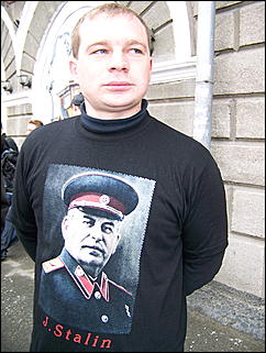 1 мая 2009 г., Барнаул   Один праздник - два митинга 