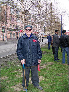 1 мая 2009 г., Барнаул   Один праздник - два митинга 