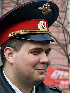 1 мая 2009 г., Барнаул   Один праздник - два митинга 