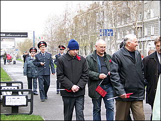 1 мая 2009 г., Барнаул   Один праздник - два митинга 