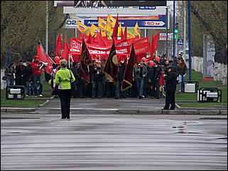 1 мая 2009 г., Барнаул   Один праздник - два митинга 