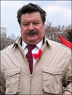 1 мая 2009 г., Барнаул   Один праздник - два митинга 