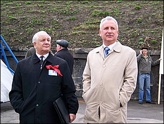 1 мая 2009 г., Барнаул   Один праздник - два митинга 