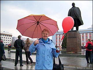 1 мая 2009 г., Барнаул   Один праздник - два митинга 