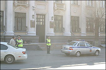 1 мая 2010 г., Барнаул   Красно-синий Первомай в Барнауле