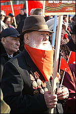 1 мая 2010 г., Барнаул   Красно-синий Первомай в Барнауле