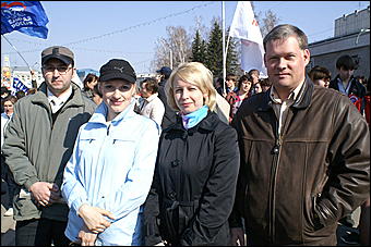 1 мая 2010 г., Барнаул   Красно-синий Первомай в Барнауле