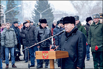 15 февраль 2016 г., Барнаул © Амител Вячеслав Мельников   Мемориальную доску в честь погибших военных открыли и освятили в Барнауле