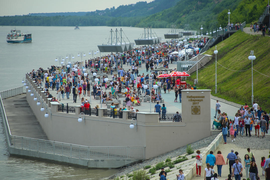 малотобольская пешеходная барнаул. масленица в новотырышкино. город барнаул алтайский край. барнаульский достопримечательности\ планетарий. куда сходить барнаул 2024.