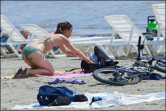 7 июль 2016 г., Барнаул © Амител Вячеслав Мельников   Купайтесь! Городской пляж в Барнауле пережил второе открытие