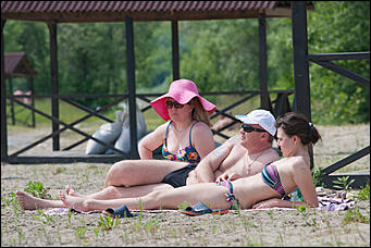 6 июнь 2016 г., Барнаул © Амител Вячеслав Мельников   Жара, река и люди: пляж в Барнауле перед открытием 