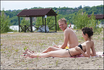 6 июнь 2016 г., Барнаул © Амител Вячеслав Мельников   Жара, река и люди: пляж в Барнауле перед открытием 