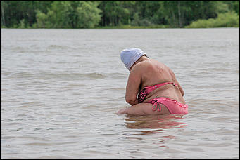 6 июнь 2016 г., Барнаул © Амител Вячеслав Мельников   Жара, река и люди: пляж в Барнауле перед открытием 