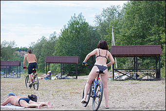 6 июнь 2016 г., Барнаул © Амител Вячеслав Мельников   Жара, река и люди: пляж в Барнауле перед открытием 