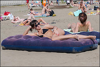 6 июнь 2016 г., Барнаул © Амител Вячеслав Мельников   Жара, река и люди: пляж в Барнауле перед открытием 