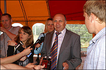 26 июня 2007 г., Барнаул   Барнаульский городской пляж за 2 дня до открытия