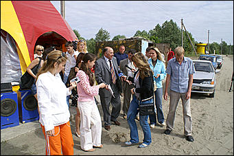 26 июня 2007 г., Барнаул   Барнаульский городской пляж за 2 дня до открытия