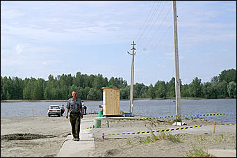 26 июня 2007 г., Барнаул   Барнаульский городской пляж за 2 дня до открытия