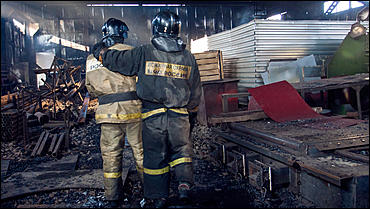 2 февраль 2016 г., Барнаул © Амител Вячеслав Мельников   Цех литейного завода после пожара