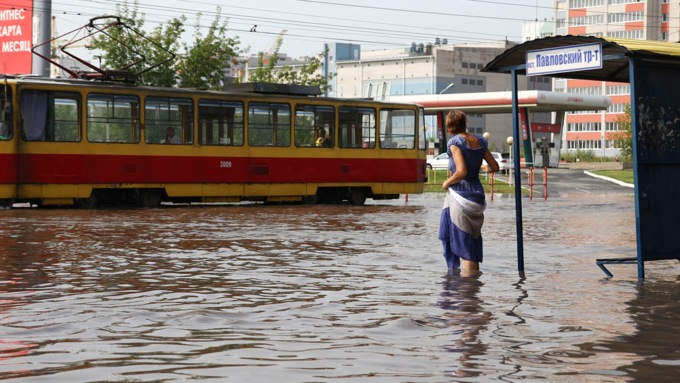 26 июль 2016 г., Барнаул   Алтайская Венеция: Барнаул снова затопило дождем