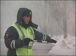 18 декабрь 2012 г., Барнаул   "Потоп" на ул. Георгиева в 30-градусный мороз