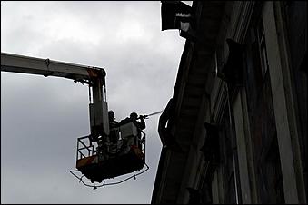 26 июля 2006 г., Барнаул   Пожар в химкорпусе АлтГУ,
фото Ольги Комиссаровой