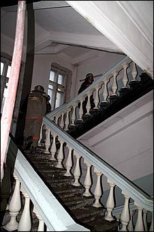 26 июля 2006 г., Барнаул   Пожар в химкорпусе АлтГУ,
фото Ольги Комиссаровой