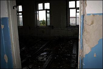 26 июля 2006 г., Барнаул   Пожар в химкорпусе АлтГУ,
фото Ольги Комиссаровой