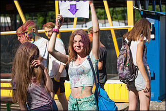 4 июль 2016 г., Барнаул © Амител Вячеслав Мельников   Праздник красок в "Солнечном ветре"