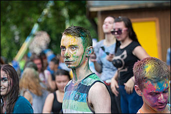 4 июль 2016 г., Барнаул © Амител Вячеслав Мельников   Праздник красок в "Солнечном ветре"
