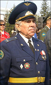 9 мая 2009 г., Барнаул   Парад Победы в Барнауле