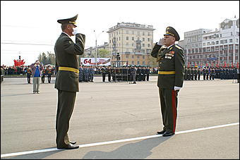 9 мая 2009 г., Барнаул   Парад Победы в Барнауле