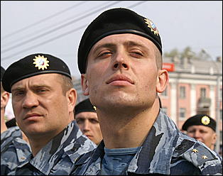 9 мая 2009 г., Барнаул   Парад Победы в Барнауле