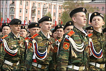 9 мая 2009 г., Барнаул   Парад Победы в Барнауле