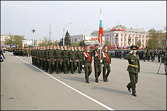 9 мая 2009 г., Барнаул   Парад Победы в Барнауле
